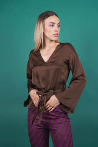 D'Elle - V-Neck Blouse - Espresso