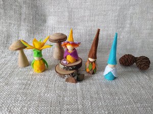 Products: Seasonal Wooden Peg Dolls - Engrain