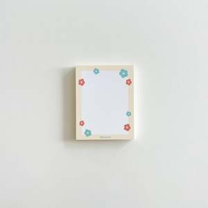 Notepads: 'Blooming' Flower Memo Pad