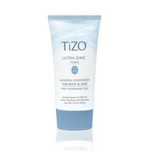 Tizo Ultra Zinc Body & Face lightly tinted SPF 40