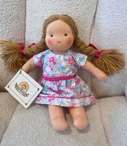 Dolls: Lisa- Dolls4Tibet (28cm)