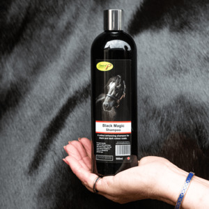 Smart Grooming: Black Magic Shampoo
