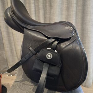 Products: 17.5” Trainers Jump Saddle