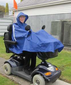 Eq Rewards: Bag and Poncho Combo