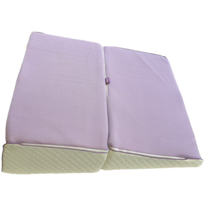 Pillow And Cushions: Bed  Wedge - Large
