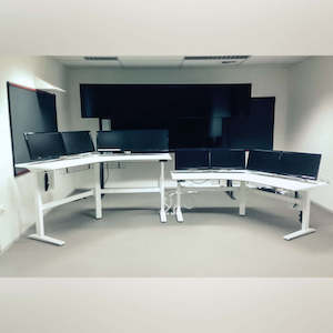 Workstations: Delta Control Room Workstation