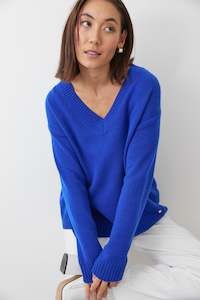 Mia Fratino: MIA FRATINO BOYFRIEND VEE - AZZURE