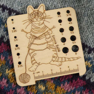 Accessories: Kittens in Mittens Needle Gauge