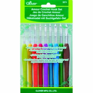 Clover Amour Crochet Hook set (2-6mm)