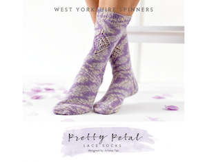 Sock Patterns: West Yorkshire Spinners Pretty Petal free sock pattern