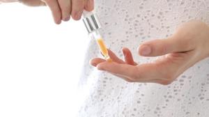 Products: Esse Repair Oil