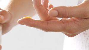 Products: Esse Ageless Serum