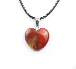 Fashion Jewelry: Heart Shape Crystal Necklace