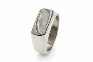 Rings: Signet Sterling Silver Ring
