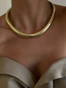 Gold Titanium Steel Exaggerated Threaded Elastic Metal Necklace Choker