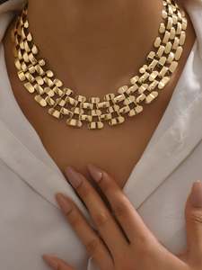 Gold Single Layer Gold Fashion Necklace