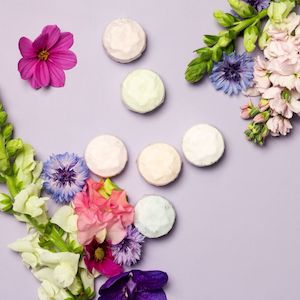 tab1_how-to-use-your-shower-bomb: Shower Bursts