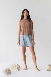 Wardrobe Heroes: High-waist Linen Shorts with Origami Belt