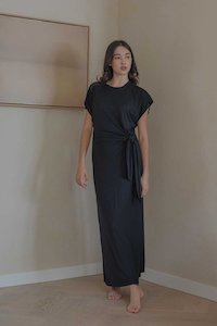 Easy To Care: Cloud Dress with Side Tie in Black