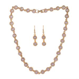 Necklace Set: Glass Pearl Studded Traditional Necklace Set