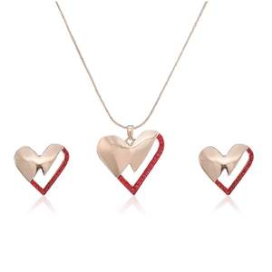 Lamore: Flirtatious Heart Set