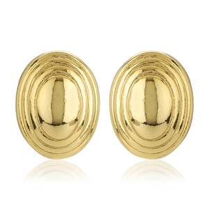 9 To 5: Ovel Shaped Stud Earrings