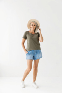 Khaki Everyday Breastfeeding Tee | Diagonal Zips