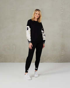 Autumn 2023: Beauden Top