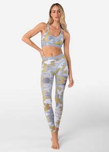 Womens Apparel: Camo Bling Legging