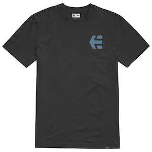 ETNIES MTN LABEL TEE [BLACK/BLUE]