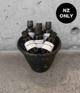 Closing Down Sale: Et Vous Signature Essential Oil 30mls