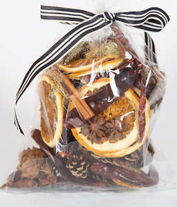 Christmas Collection: Et Vous Signature Pot Pouri