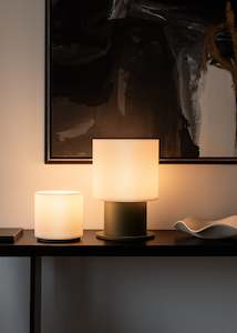 Aoteroa Made: Ripple S Flow Medium Table Lamp