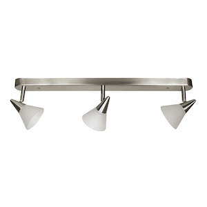 GEBAR - Triple Spotlight