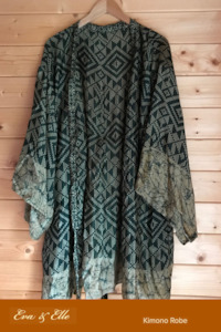 Kimono Robe Collection: Kimono Robe - Grassy Green