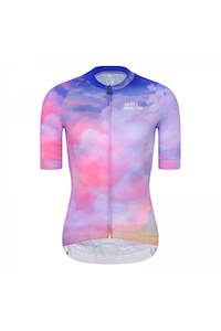 Clouds Female Short Sleeve Top