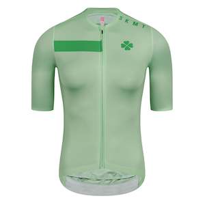 Womans Short Sleeve Tops: Four-Left Clovers Skull Womens Short Sleeve Top