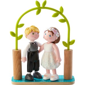 Dolls House Accessories: xHaba Little Friends Bride & Groom