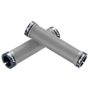 Handlebar Grips 2: Funn Combat I Grips Diamond Pattern