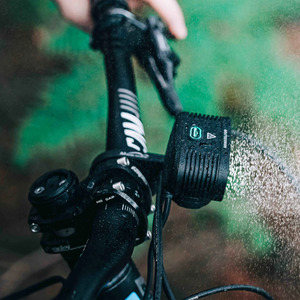 Front Lights: Magicshine Monteer 5000S