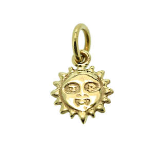Charms: 9ct Sun Charm