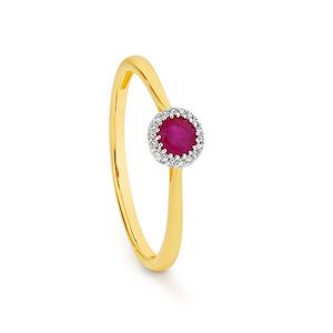 Diamond Rings: 9K YELLOW/WHITE GOLD RUBY & diamond RING