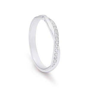 9K White Gold Diamond Ring / Twist Band TDW 0.08ct GH SI2-I1