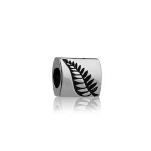 Evolve Charms Silver NZ Fern LK064