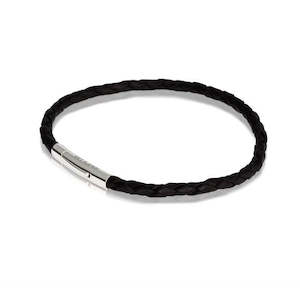 Evolve Bracelets Bangles: Evolve Bracelets & Bangles CHARM CARRIER Black Single Twist Leather Bracelet LKBEL-BK19-1