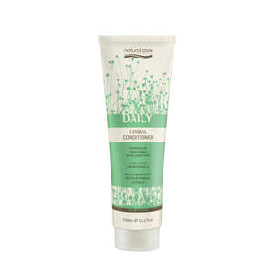 Natural Look Hair: Daily Herbal Conditioner