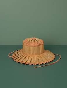 Apparel: Capri Midi Hat // Noosa