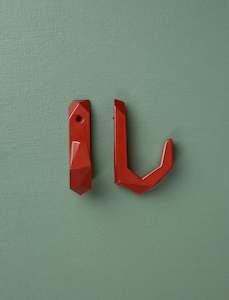 Hookalotti // Brick Red