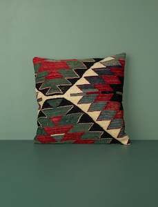 Bedroom: Vintage Kilim Cushion 40cm // Five