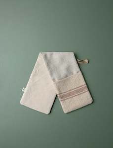 Wedding Gifts: Grain Sack Oven Gloves // Merlot Stripe